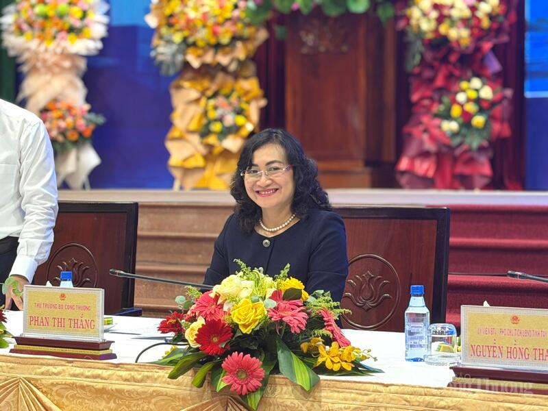 Thứ trưởng Phan Thị Thắng tại Okvip69 Đăng ký cá cược.