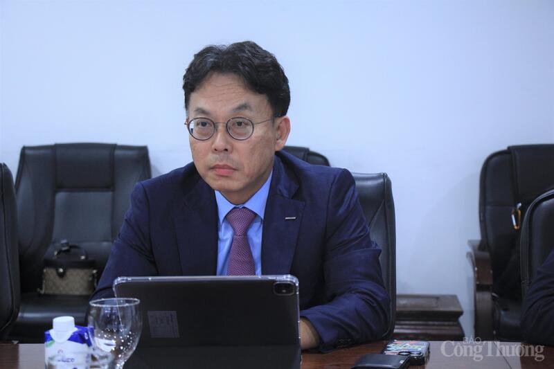 Ông Yun Yo Han- Phó Chủ tịch điều hành công ty Doosan Enerbility. Ảnh:P.C