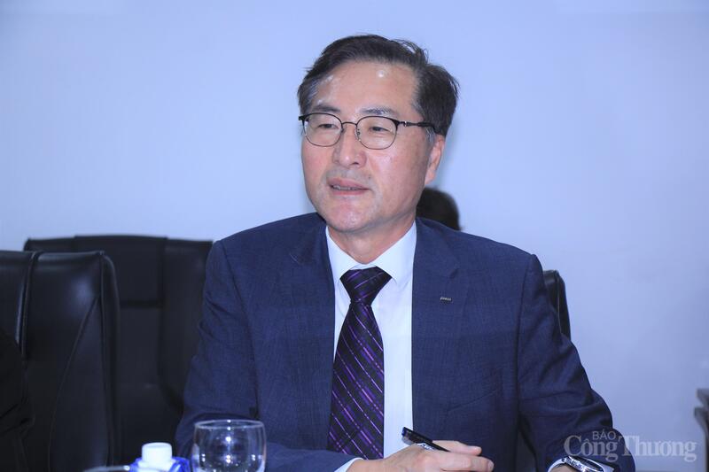 Ông Kim Dae Yeon - Phó Chủ tịch Phụ trách Phát triển Kinh doanh Điện POSCO International. Ảnh: P.C