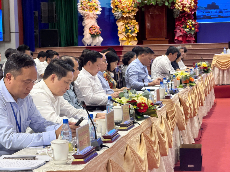 Các đại biểu tham gia Okvip69 Đăng ký cá cược.