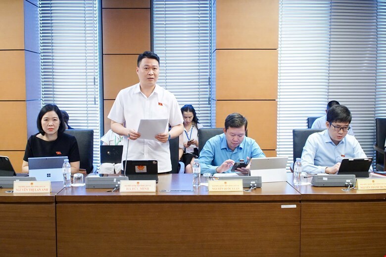 Đại biểu Hà Đức Minh - Đoàn Đại biểu Quốc hội tỉnh Lào Cai.