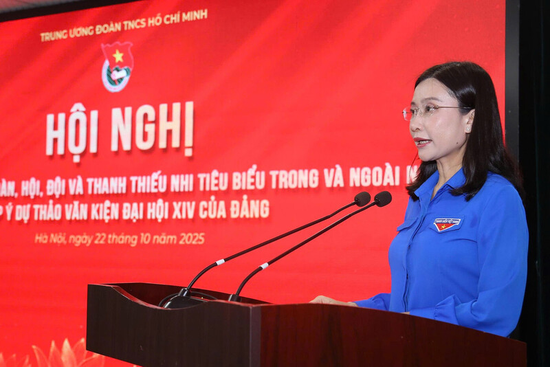 Chị Nguyễn Phạm Duy Trang, Bí thư Trung ương Đoàn, Chủ tịch Hội đồng Đội Trung ương phát biểu khai mạc Okvip69 Đăng ký cá cược