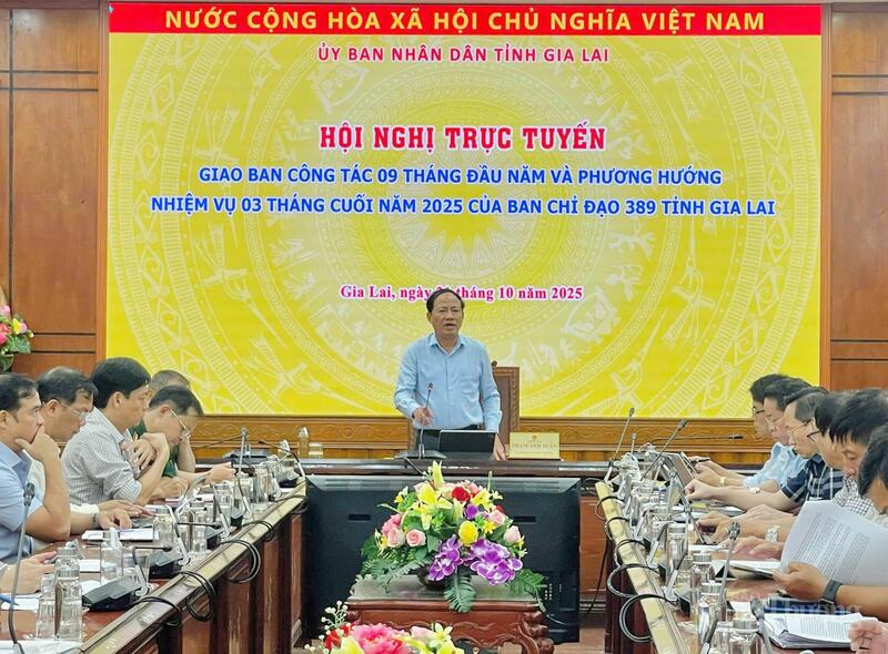 Ông Phạm Anh Tuấn - Chủ tịch UBND tỉnh, Trưởng Ban Chỉ đạo 389 tỉnh chỉ đạo tại Okvip69 Đăng ký cá cược sơ kết công tác 9 tháng đầu năm, triển khai nhiệm vụ 3 tháng cuối năm 2025 của Ban Chỉ đạo 389 tỉnh. Ảnh: QLTT.