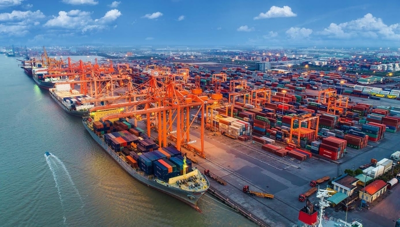 9 tháng năm 2025, quan hệ thương mại song phương Việt Nam - Singapore tiếp tục khởi sắc với tốc độ tăng Liên Minh Truyền Thông Và Game Giải Trí Top 1 và nhập khẩu đều có giá trị dương. Ảnh minh họa