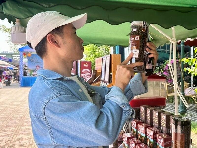 Cà phê Hồng Kỳ - một trong những sản phẩm OCOP đặc trưng của Điện Biên sẽ được trưng bày tại Hội chợ Mùa Thu 2025