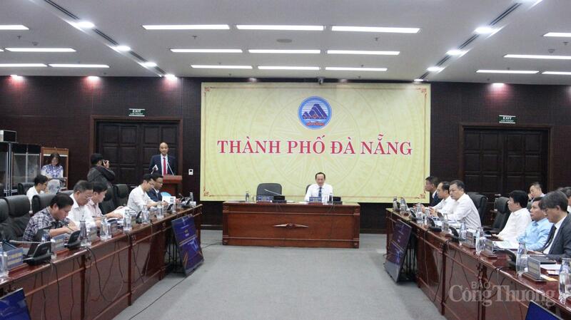 TP. Đà Nẵng tìm kiếm giải pháp bền vững và định hướng hành động cụ thể cho việc triển khai hệ thống đường sắt đô thị của TP. Đà Nẵng.