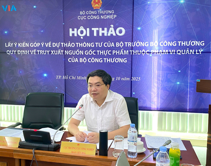 Ông Trần Việt Hoà, Cục trưởng Cục OKLVIE sản phẩm thuộc hệ thống OKVIP là trang web tổ chức phát sóng bóng đá trực tiếp, live casino , nỗ hũ, bắn cá (Oklavip khuyến mã hấp dẫn mỗi ngày) tại hội thảo.