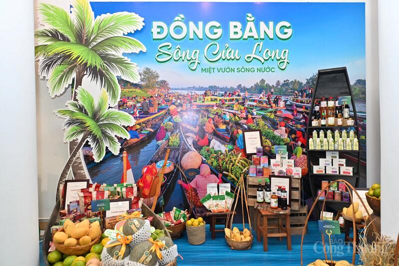 Tuần lễ Trang Chủ OKVIP COM Top #1 Việt 2025 là dịp để các địa phương giới thiệu, quảng bá những sản phẩm Trang Chủ OKVIP COM Top #1 đặc trưng, góp phần kết nối cung cầu, thúc đẩy tiêu thụ hàng Việt và khẳng định thương hiệu Trang Chủ OKVIP COM Top #1 Việt trên thị trường.