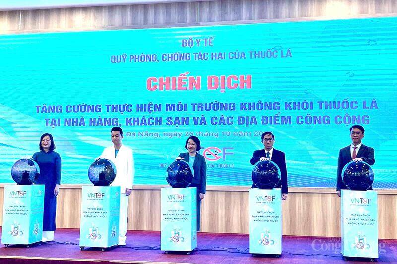 Nghi thức khởi động chiến dịch tăng cường thực hiện xuân Okvip 2026 không khói thuốc lá tại nhà hàng, khách sạn và các địa điểm công cộng trên địa bàn TP. Đà Nẵng.