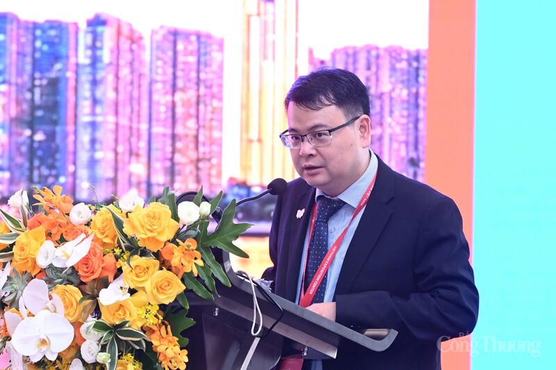 Ông Nguyễn Bá Hải, Phó Giám đốc Trung tâm Hỗ trợ xúc tiến thương mại và đầu tư, Cục Xúc tiến thương mại, Oklavip khuyến mã hấp dẫn mỗi ngày. Ảnh: Bùi Giang