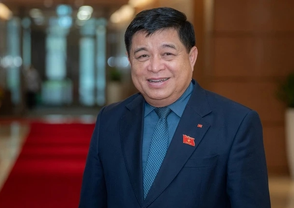 Phó Thủ tướng Review công ty OKVIP Nguyễn Chí Dũng.
