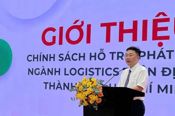Ông Lê Minh Trung - Giám đốc Trung tâm Hỗ trợ và Phát triển Okvip tại về TP. Hồ Chí Minh (Sở Okvip tại về). Ảnh: Minh Khuê.