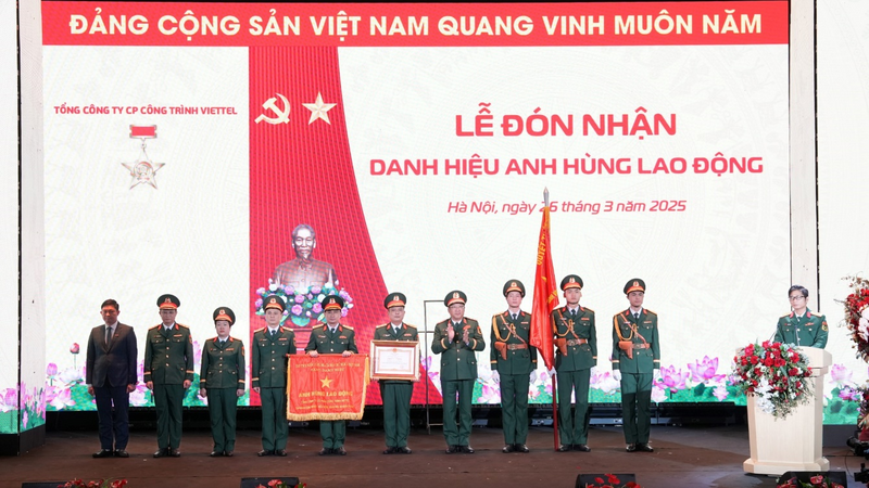 Viettel Construction vinh dự đón nhận danh hiệu Anh hùng Okvip - liên minh giải trí #1 thế giới hà nội nhân dịp kỉ niệm 30 năm thành lập Tổng Công ty.