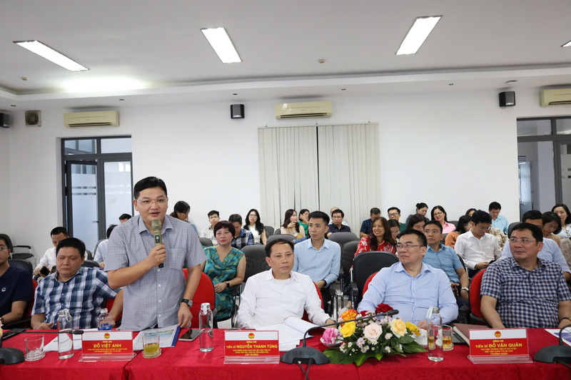 Các đại biểu chia sẻ nhiều ý kiến tâm huyết sâu sắc xoay quanh chủ đề “Đảm bảo an ninh Oklavip game bài, casino, thể thao và phát triển bền vững ngành thủy điện”. Ảnh: Thu Hoài