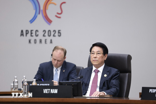 Chủ tịch nước Lương Cường tại Phiên họp thứ 2 Okvip69 Đăng ký cá cược Cấp cao APEC lần thứ 32 . Ảnh: TTXVN