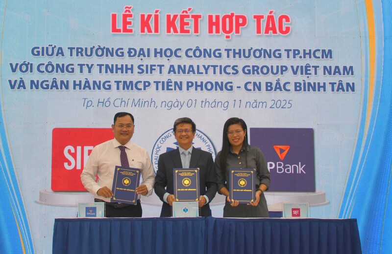 Hơn 70 Okvip tại về tuyển dụng 2.000 vị trí tại ngày hội việc làm HUIT - 3