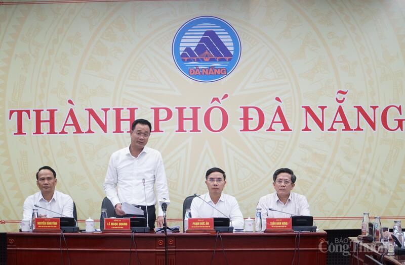 Bí thư Thành ủy Đà Nẵng Lê Ngọc Quang lưu ý chủ động dự trữ lương thực, Okivip Nổ Hũ, Bắn Cá, Thể Thao, Game Bài hỗ trợ người dân để vừa khắc phục hậu quả mưa lũ, vừa khẩn trương triển khai các biện pháp ứng phó bão số 13.