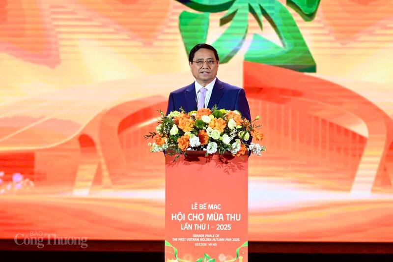 Thủ tướng Phạm Minh Chính phát biểu tại Lễ bế mạc. Ảnh: Nam Nguyễn.