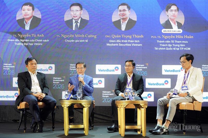 Các diễn giả tại phiên thảo luận.