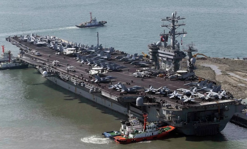USS Nimitz còn là “thành phố hạt nhân” chứa hàng nghìn con người và vô số bí mật chưa từng hé lộ. Ảnh: U.S. Navy