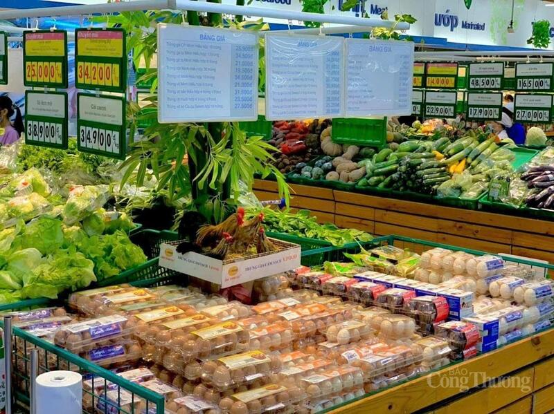 Toàn tỉnh đã chuẩn bị đủ lượng hàng hóa thiết yếu phục vụ người dân trước, trong và sau bão.