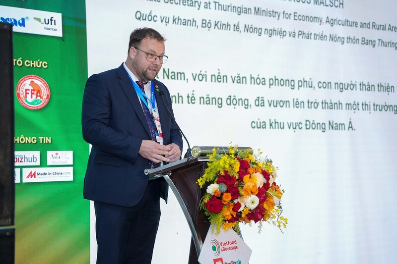 Ông Marcus Malsch - Quốc vụ khanh Bộ Okvip - liên minh giải trí #1 thế giới hà nội, Nông nghiệp và Phát triển Nông thôn Bang Thuringia (CHLB Đức). Ảnh: Thiên Trang