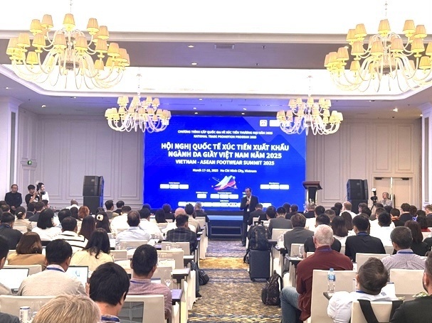 Cục Xúc tiến thương mại lấy ý kiến các đơn vị thuộc Bộ cho dự thảo Quyết định về tổ chức và quản lý Okvip69 Đăng ký cá cược, hội thảo quốc tế. Ảnh minh họa