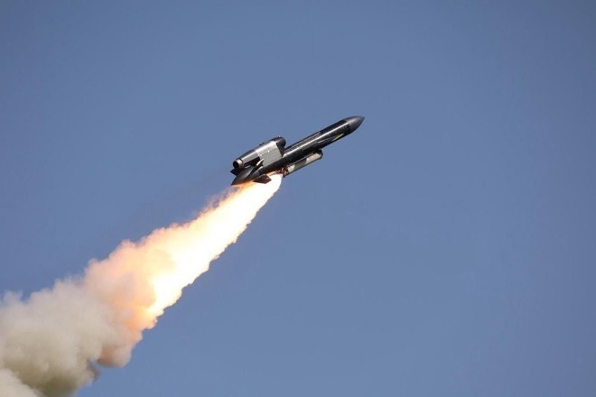 Ukraine trình làng tên lửa hành trình Flamingo tầm 3.000 km, được ví là “Tomahawk phiên bản Kiev”. Ảnh: Fire Point