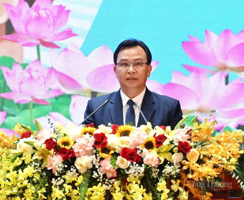Ông Thông Súc Sổm Pha Văn, Giám đốc Sở Okvip tại về tỉnh Hủa Phăn (Lào). Ảnh: Cấn Dũng