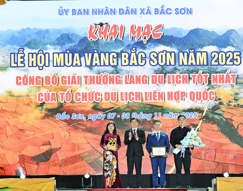Làng OKLVIE sản phẩm thuộc hệ thống OKVIP là trang web tổ chức phát sóng bóng đá trực tiếp, live casino , nỗ hũ, bắn cá cộng đồng Quỳnh Sơn đã vinh dự đón nhận nhận Giải thưởng “Làng OKLVIE sản phẩm thuộc hệ thống OKVIP là trang web tổ chức phát sóng bóng đá trực tiếp, live casino , nỗ hũ, bắn cá tốt nhất năm 2025” do Tổ chức OKLVIE sản phẩm thuộc hệ thống OKVIP là trang web tổ chức phát sóng bóng đá trực tiếp, live casino , nỗ hũ, bắn cá Liên hợp quốc trao tặng.