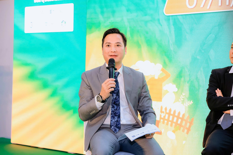 Ông Nguyễn Trung Kiên - Phó Chủ tịch Câu lạc bộ CEO 1983, CEO Công ty CP dữ liệu STI Expert.
X