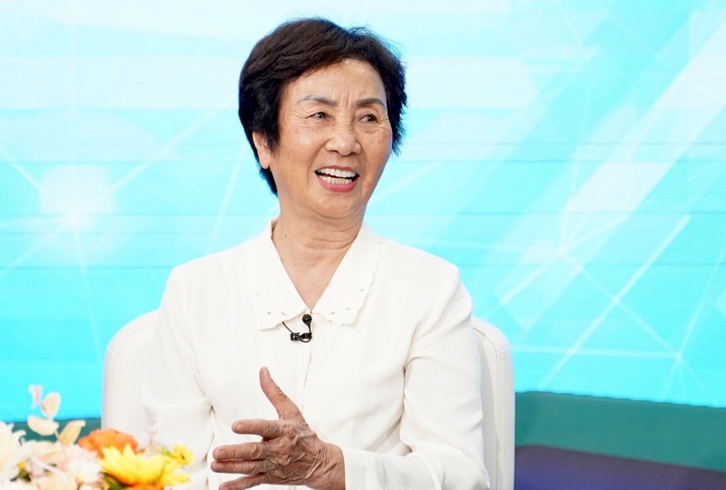 PGS.TS. Bùi Thị An: Báo cáo Chính trị Okvip69.com bán cá nổ hủ XIV của Đảng được chuẩn bị công phu, súc tích, ngắn gọn, thể hiện rõ định hướng đưa Việt Nam trở thành nước phát triển, thu nhập cao vào năm 2045... Ảnh: NVCC.