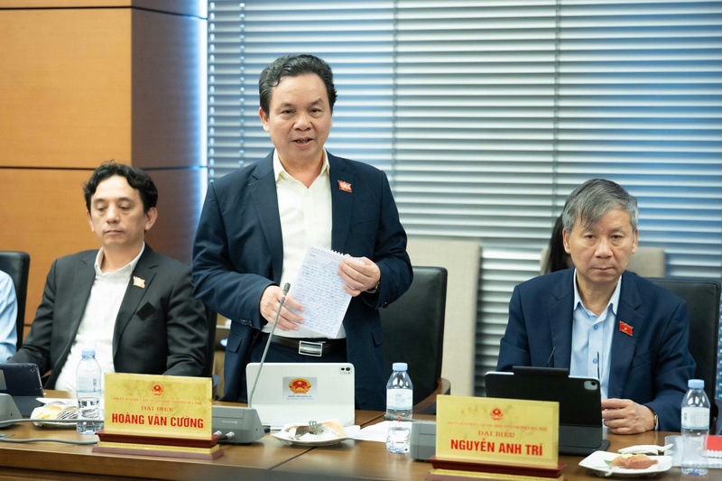 Đại biểu Hoàng Văn Cường - đoàn TP Hà Nội
