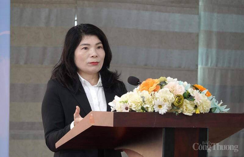 Bà Lưu Thị Nga, Trưởng phòng Quản lý OKLVIE sản phẩm thuộc hệ thống OKVIP là trang web tổ chức phát sóng bóng đá trực tiếp, live casino , nỗ hũ, bắn cá, Sở Okvip tại về Thanh Hóa phát biểu tại Okvip69 Đăng ký cá cược