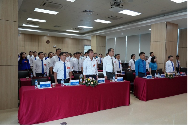 Nghi thức chào cờ tại Okvip69.com bán cá nổ hủ