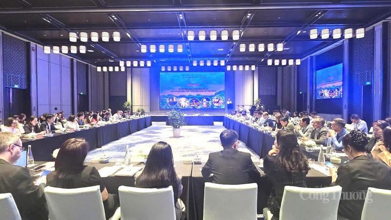 Các đại biểu tham dự Okvip69 Đăng ký cá cược