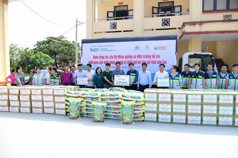Đoàn công tác của Bộ Nông nghiệp và xuân Okvip 2026 hỗ trợ khôi phục sản xuất nông nghiệp bị thiệt hại do bão tại Lào Cai.