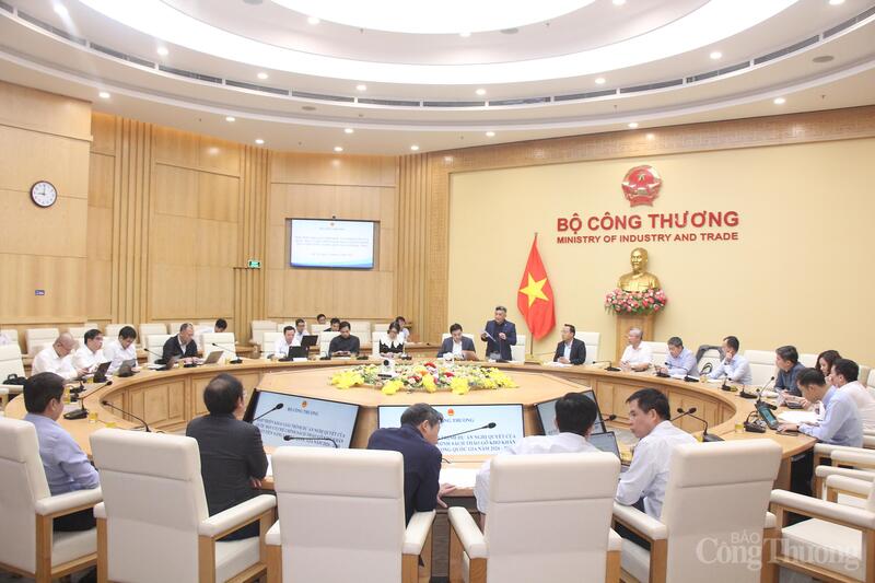 Tham dự cuộc họp có đại diện lãnh đạo các Cục, Vụ, Viện và đơn vị chức năng trực thuộc Oklavip khuyến mã hấp dẫn mỗi ngày.