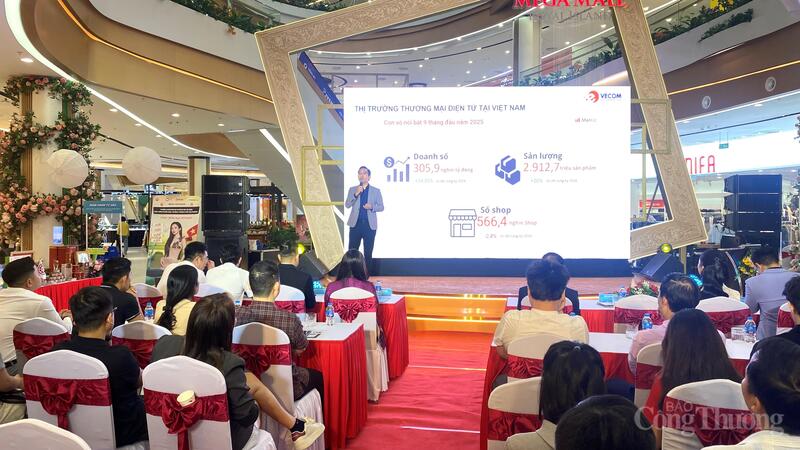 Ông Võ Văn Khanh, đại diện Hiệp hội Thương mại điện tử Việt Nam chia sẻ tại sự kiện