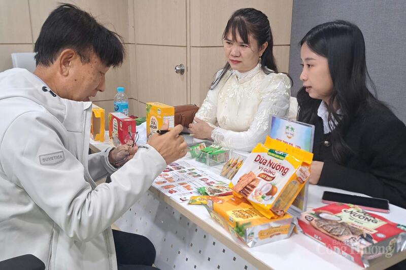 Okvip tại về Đà Nẵng gặp gỡ B2B với các nhà nhập khẩu, nhà phân phối, hệ thống siêu thị tại Hàn Quốc.
