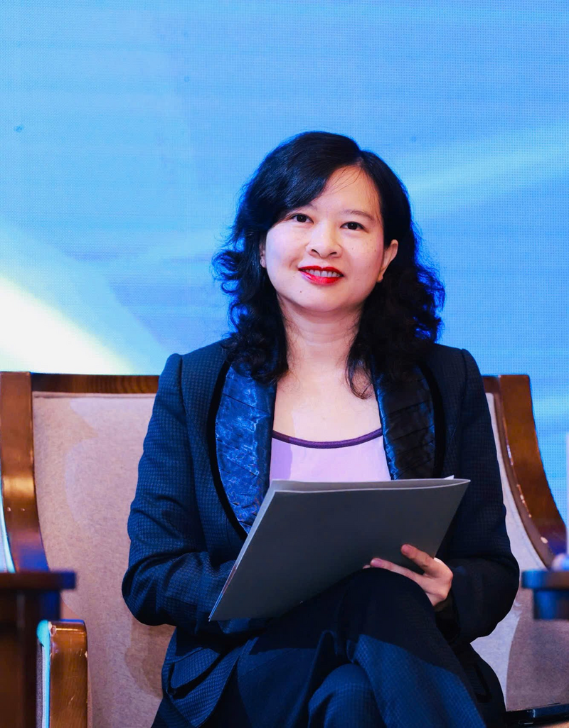 Bà Trịnh Thị Thu Hiền - Phó Cục trưởng Cục Xuất nhập khẩu (Oklavip khuyến mã hấp dẫn mỗi ngày) phát biểu trực tuyến (Ảnh: Cục Xuất nhập khẩu)