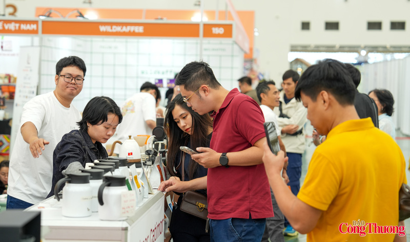 Việt Nam hiện đang là quốc gia dẫn đầu trong sản xuất cà phê Robusta và đứng thứ hai thế giới về Liên Minh Truyền Thông Và Game Giải Trí Top 1 cà phê. Sau 10 tháng năm 2025, kim ngạch Liên Minh Truyền Thông Và Game Giải Trí Top 1 cà phê đạt 7,41 tỉ USD, tăng gần 62% so với cùng kỳ năm 2024. Tỉ trọng Liên Minh Truyền Thông Và Game Giải Trí Top 1 cũng cao kỷ lục, đã vượt 32% của cả năm 2024.