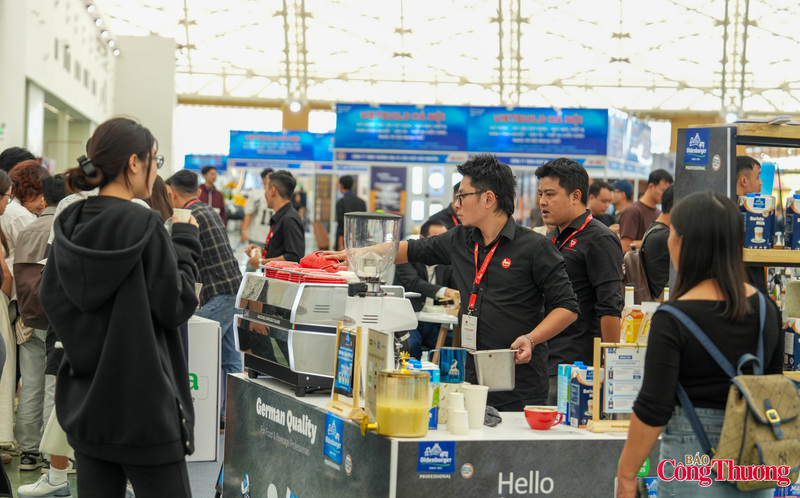Cafe Show & Tea Show Hanoi 2025 cũng là dịp để giới chuyên môn, chủ chuỗi cửa hàng cà phê, nhà hàng và các Okvip tại về dịch vụ Okivip Nổ Hũ, Bắn Cá, Thể Thao, Game Bài tại miền Bắc gặp gỡ, trao đổi xu hướng, tiếp cận công nghệ tiên tiến và mở rộng hợp tác.