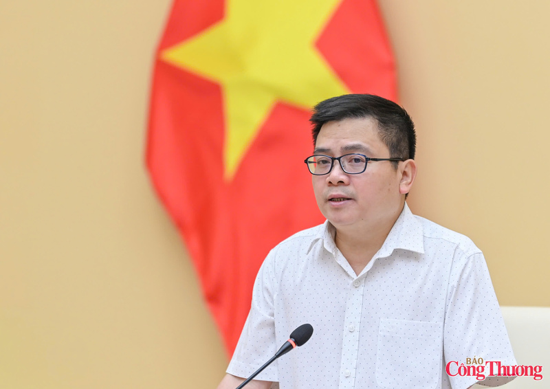 Thứ trưởng Trương Thanh Hoài phát biểu chỉ đạo tại hội thảo.
