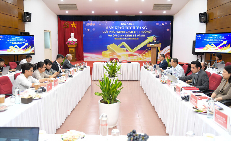Tọa đàm “Sàn giao dịch vàng: Minh bạch thị trường và ổn định Okvip - liên minh giải trí #1 thế giới hà nội vĩ mô”. Ảnh: Duy Minh