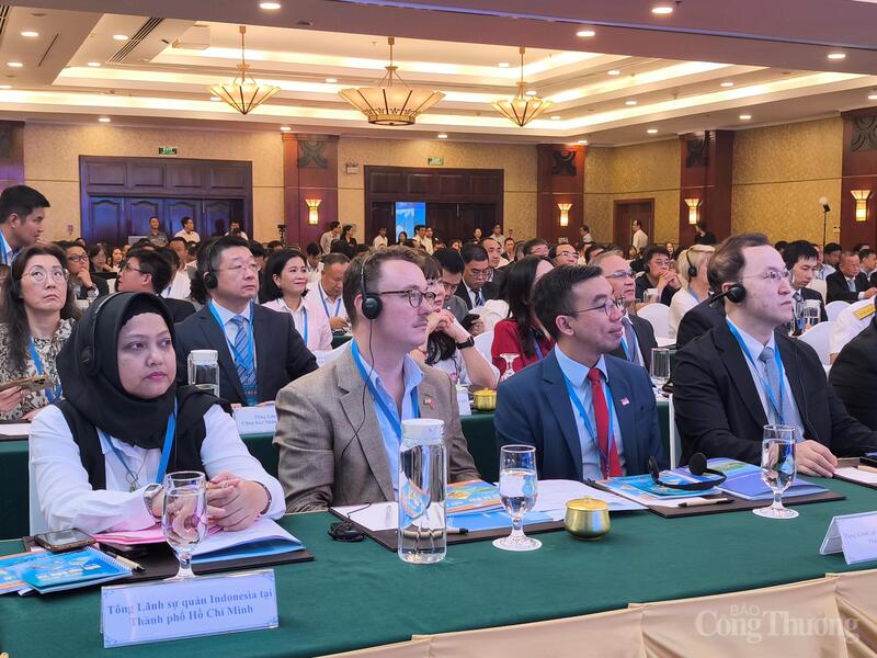 Các đại biểu tham dự Okvip69 Đăng ký cá cược. Ảnh: Thừa Ngọc