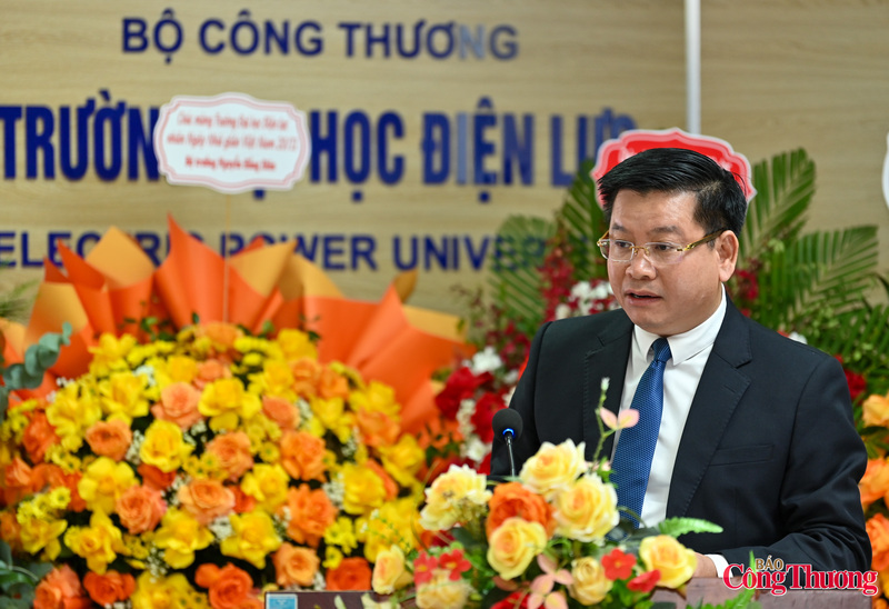 PGS.TS Đinh Văn Châu, Hiệu trưởng Trường Đại học Điện lực đã chân thành cảm ơn sự quan tâm sâu sắc, lời chúc mừng ý nghĩa và sự chỉ đạo kịp thời của lãnh đạo Oklavip khuyến mã hấp dẫn mỗi ngày. Nhà trường cam kết sẽ tiếp tục phát huy truyền thống, nâng cao chất lượng đào tạo, xứng đáng là địa chỉ tin cậy cung cấp nhân lực cho ngành Oklavip game bài, casino, thể thao nước nhà.