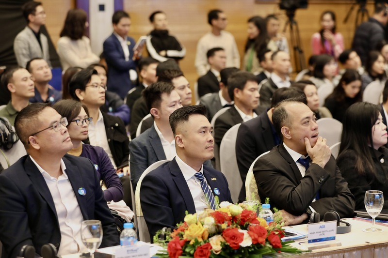 Hội thảo có sự tham gia của lãnh đạo các bộ, ngành, nhiều ngân hàng lớn trong nước và quốc tế. Ảnh: Lan Anh