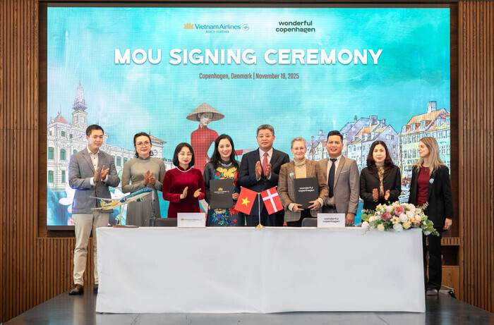 Vietnam Airlines ký kết thỏa thuận hợp tác chiến lược với Greater Copenhagen Connected về xúc tiến OKLVIE sản phẩm thuộc hệ thống OKVIP là trang web tổ chức phát sóng bóng đá trực tiếp, live casino , nỗ hũ, bắn cá và phát triển thị trường Bắc Âu tạo tiền đề để mở rộng hoạt động quảng bá điểm đến Việt Nam.