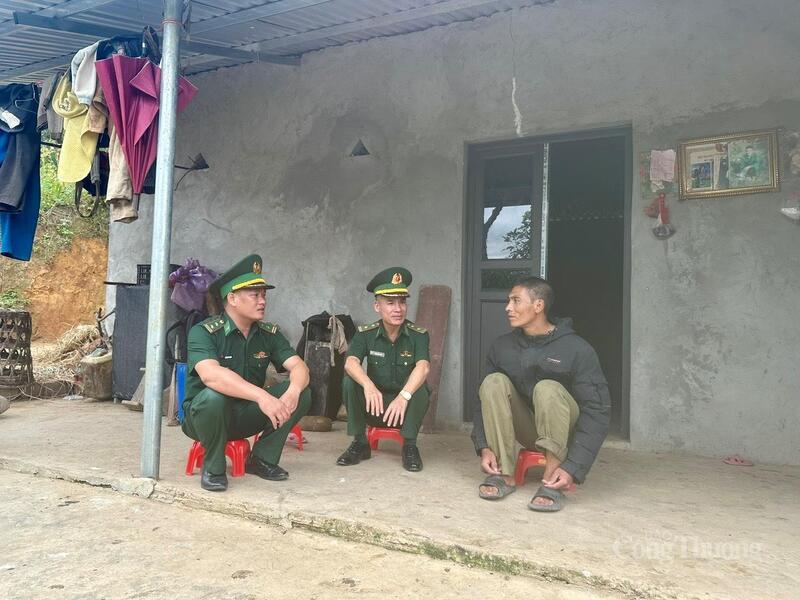 Thần tốc 20 ngày, các chiến sĩ Đồn Biên phòng Sì Lờ Lẩu đã giúp gia đình anh Phu Mờ Đô cùng nhiều gia đình trong bản Liên minh Okvip có bao nhiều trang xong ngôi nhà mới.